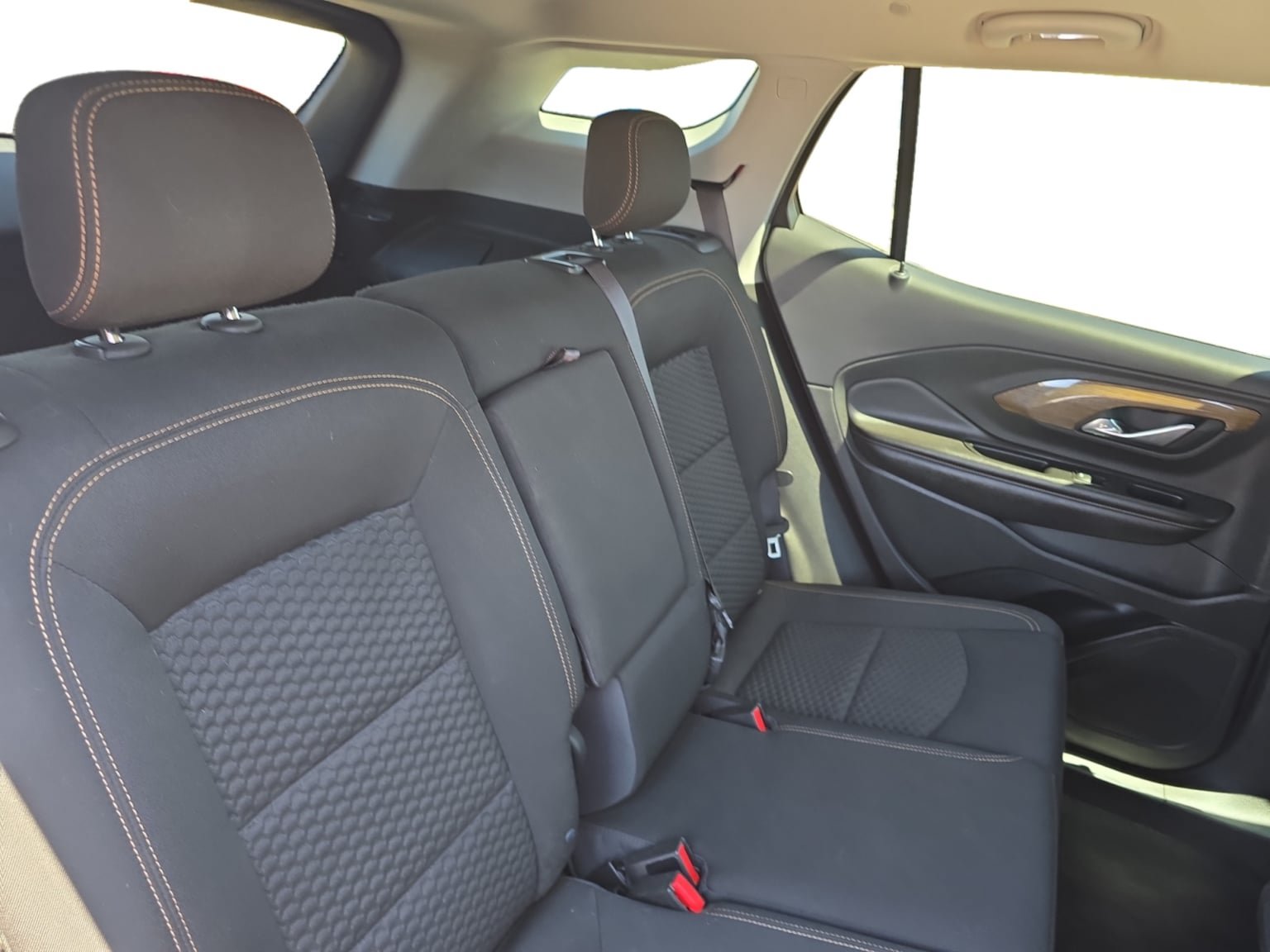 Used 2019 GMC Terrain SLE w/ Driver Convenience Package FWD image 18