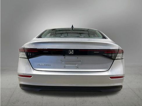 New 2026 Honda Accord SE image 4
