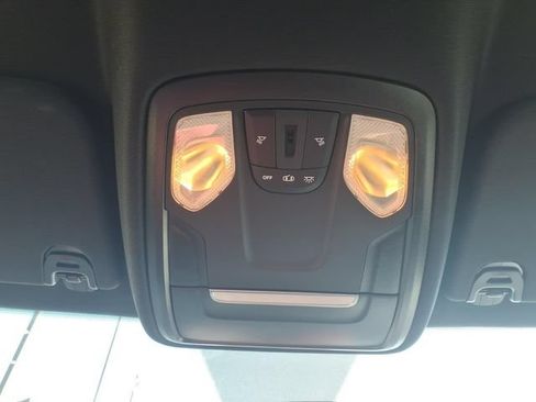 Used 2022 RAM 1500 Big Horn AWD/4WD image 24