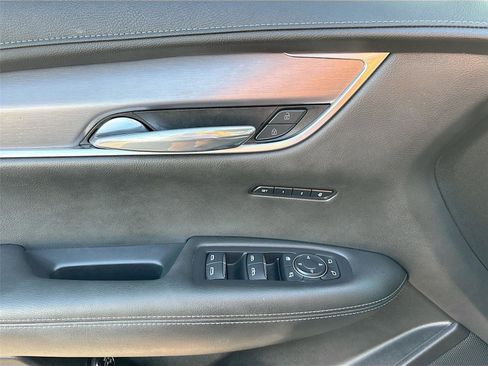 Used 2023 Cadillac XT6 Luxury FWD image 17