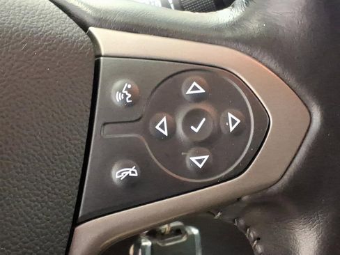 Used 2018 Chevrolet Colorado Z71 image 12