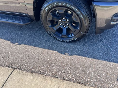 New 2026 RAM 1500 Express AWD/4WD image 28