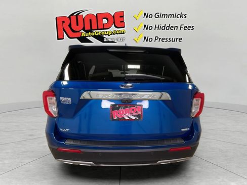 Used 2020 Ford Explorer XLT w/ Equipment Group 202A AWD/4WD image 5