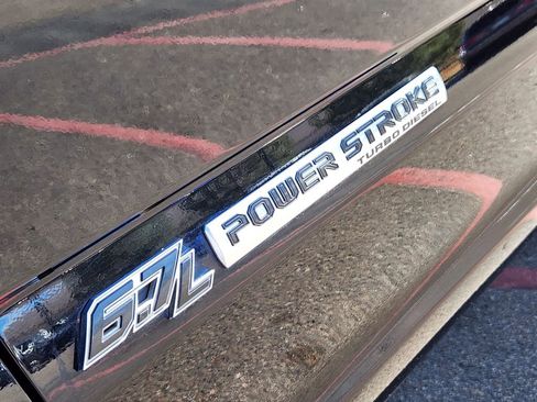 Used 2019 Ford F350 Platinum w/ Platinum Ultimate Package image 8