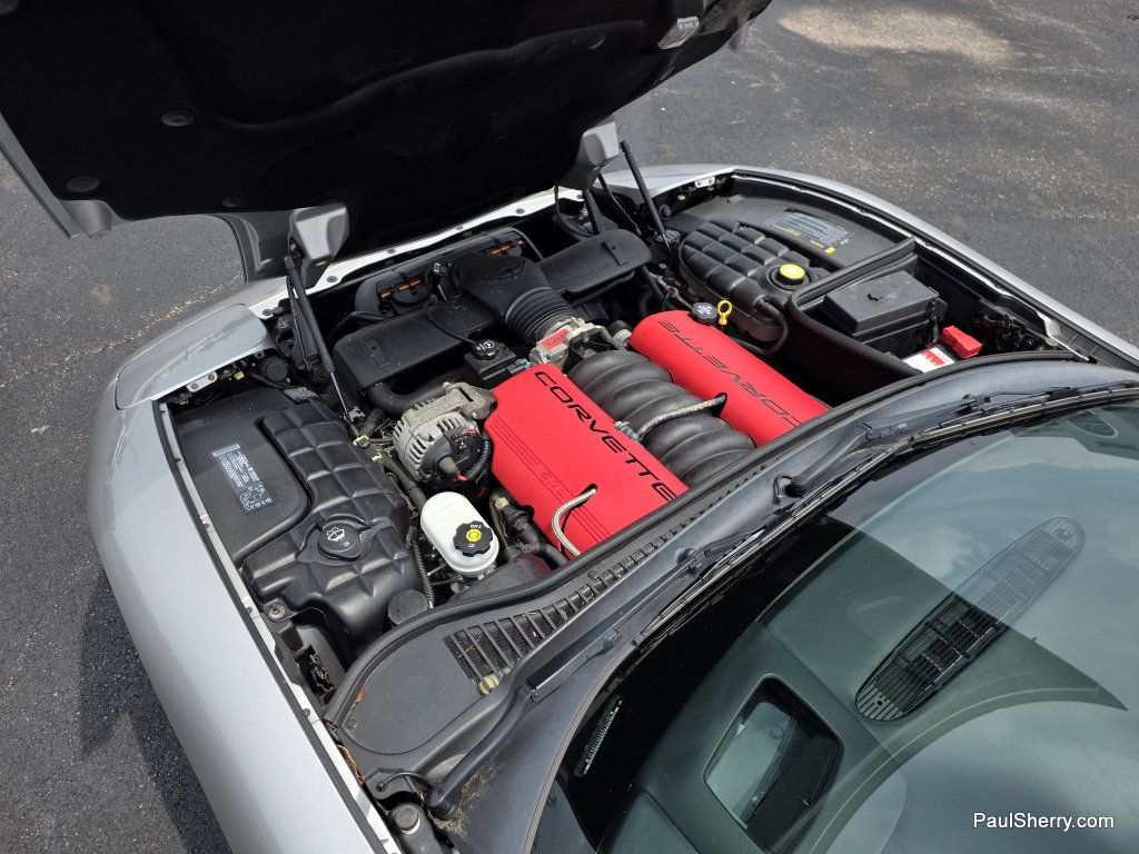Used 2004 Chevrolet Corvette Z06 w/ Memory Package RWD image 11