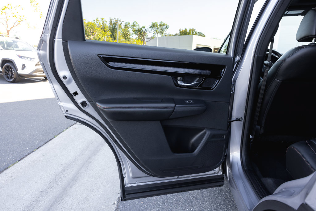 Used 2026 Honda CR-V Sport Touring image 30