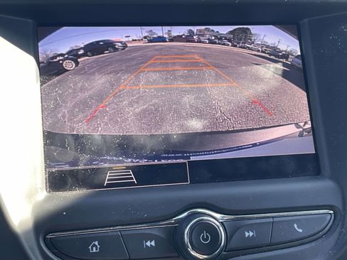 Used 2023 Chevrolet TrailBlazer RS image 16