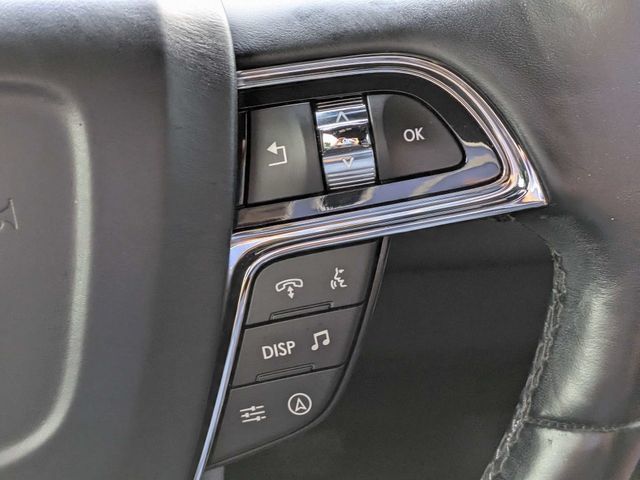 Used 2022 Lincoln Navigator 4WD image 26