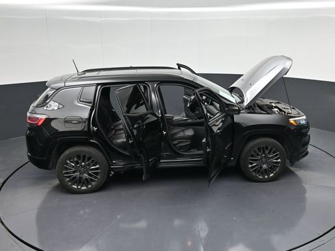 Used 2024 Jeep Compass Limited w/ High Altitude Package AWD/4WD image 43