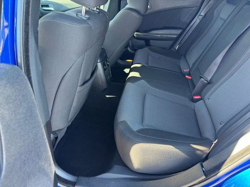 Used 2022 Dodge Charger SXT w/ Blacktop Package RWD image 15