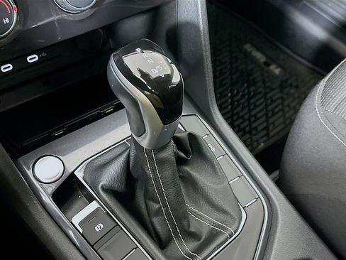 Used 2024 Volkswagen Tiguan S image 24