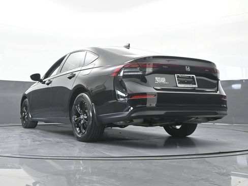 Used 2025 Honda Accord SE image 55