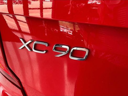Used 2016 Volvo XC90 T6 R-Design w/ Vision Package AWD/4WD image 26