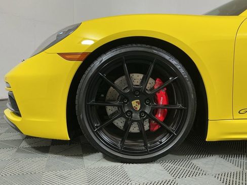 Used 2023 Porsche 718 Cayman GT4 image 8
