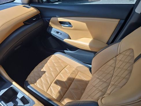 Certified 2021 Nissan Sentra SV w/ SV Premium Package image 15