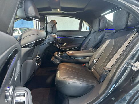 Used 2019 Mercedes-Benz S 560 4MATIC Sedan image 26