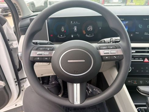 New 2026 Hyundai Tucson SEL AWD/4WD image 11