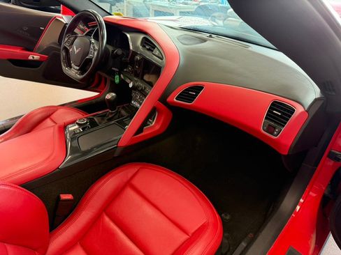 Used 2014 Chevrolet Corvette Stingray Coupe RWD image 42