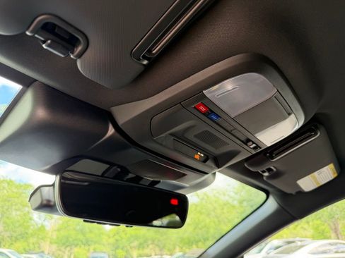 Used 2025 Subaru Crosstrek 2.5i Sport w/ Popular Package #3A image 28