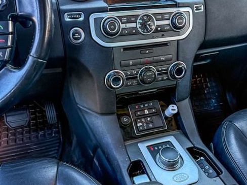 Used 2016 Land Rover LR4 HSE image 7