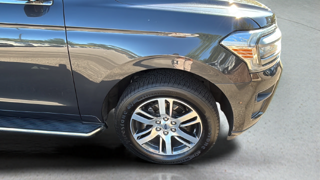 Used 2022 Ford Expedition XLT RWD image 40