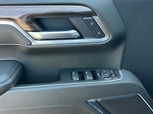 New 2026 Chevrolet Silverado 1500 LT w/ Safety Package AWD/4WD image 11