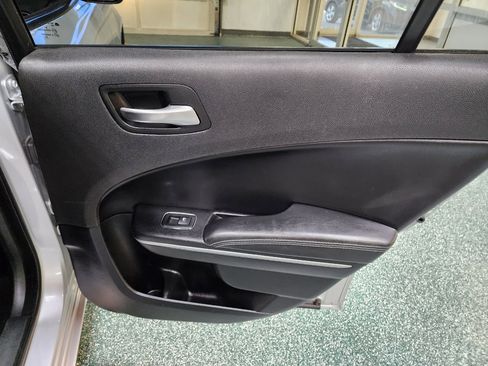 Used 2021 Dodge Charger SXT w/ Leather Interior Group image 23