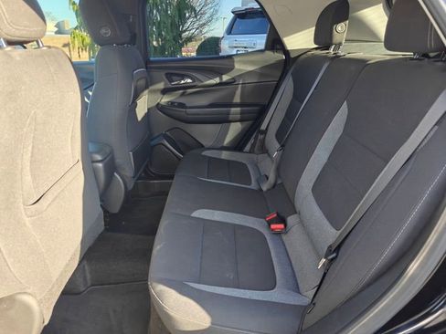 Used 2022 Chevrolet TrailBlazer LT image 12