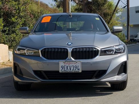 Used 2023 BMW 330e xDrive w/ Premium Package image 27