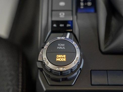 New 2026 Toyota 4Runner SR5 image 25