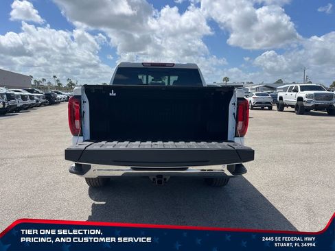 New 2026 GMC Sierra 1500 SLT w/ SLT Premium Plus Package AWD/4WD image 16