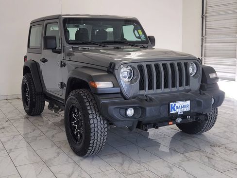 Used 2021 Jeep Wrangler Sport AWD/4WD image 3