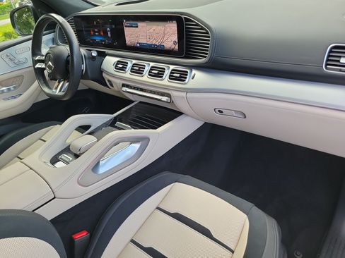 Used 2024 Mercedes-Benz GLE 63 AMG S image 20
