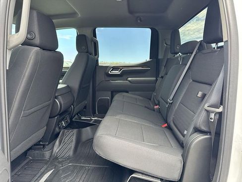 New 2026 GMC Sierra 1500 Elevation w/ LPO, Elevation Black Package RWD image 25