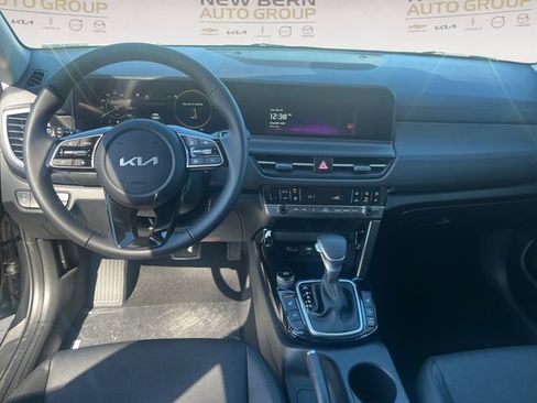New 2026 Kia Seltos EX FWD image 10