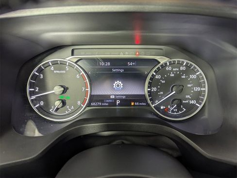 Used 2023 Nissan Rogue SL w/ SL Premium Package image 40