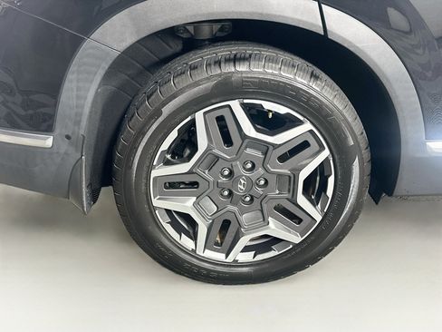 Used 2021 Hyundai Santa Fe Limited w/ Cargo Package FWD image 11