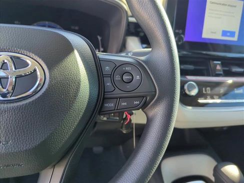 New 2026 Toyota Corolla LE image 18