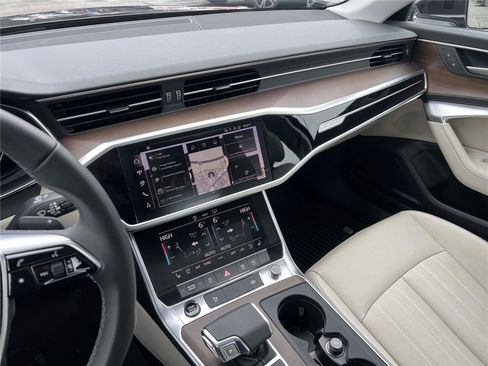 Used 2025 Audi A6 Premium Plus w/ Premium Plus Package image 17