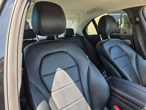 Used 2017 Mercedes-Benz C 300 Sedan image 16