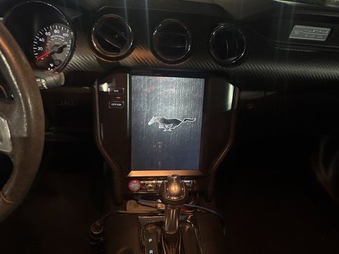 Used 2015 Ford Mustang Coupe image 13