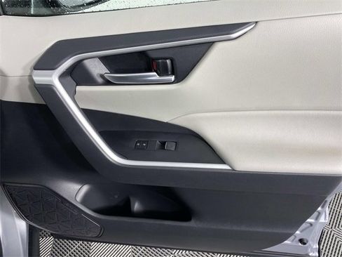 Used 2024 Toyota RAV4 XLE image 26