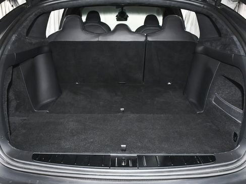 Used 2024 Tesla Model X AWD/4WD image 58