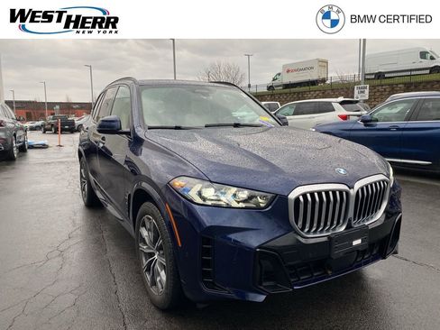 Used 2024 BMW X5 xDrive40i w/ M Sport Package image 1