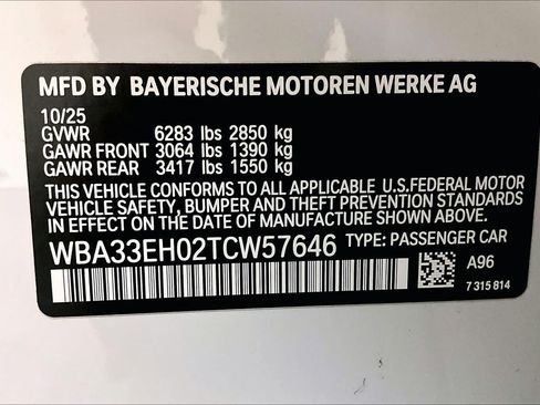 Used 2026 BMW 740i xDrive AWD/4WD image 33