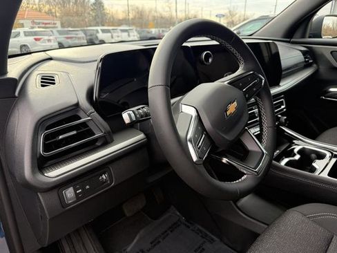 New 2026 Chevrolet Traverse LT w/ LPO, Floor Liner Package image 2