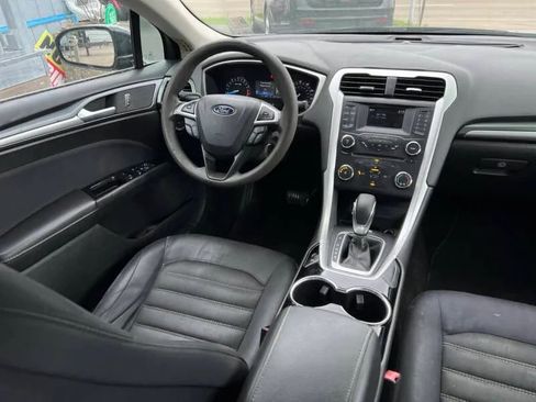 Used 2014 Ford Fusion SE image 14