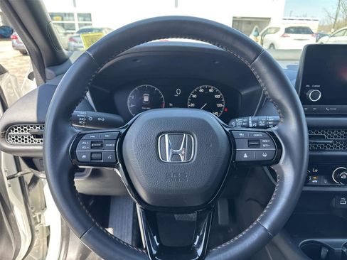 Used 2024 Honda HR-V Sport image 18