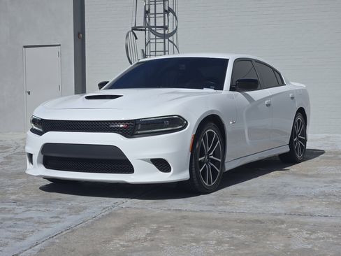 Used 2023 Dodge Charger R/T image 4