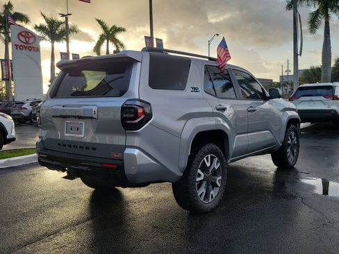 Used 2025 Toyota 4Runner Limited image 11